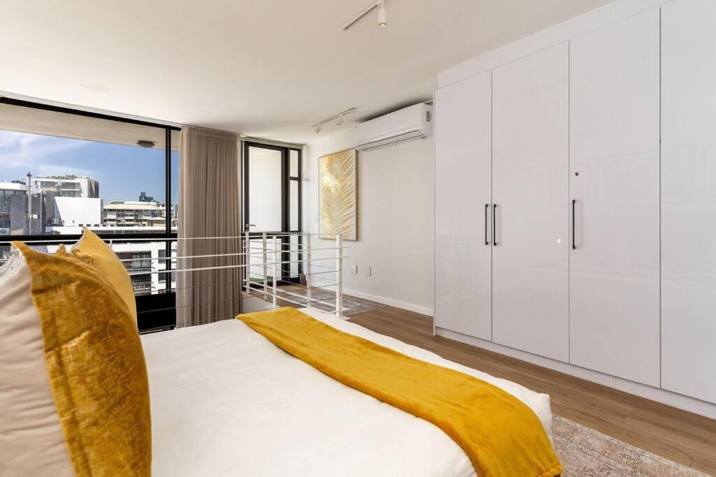 Urban Palette - Modern & Artistic Point Cape Town